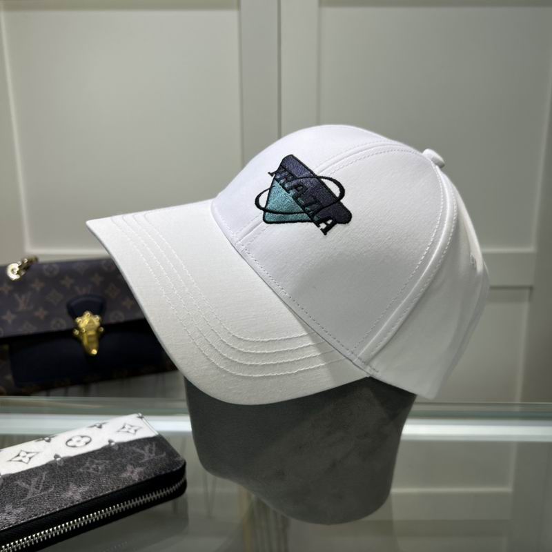 Prada Cap 51 (9)